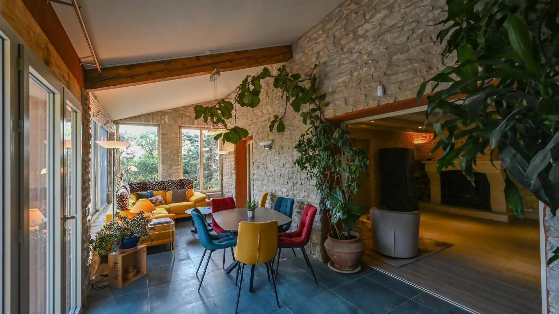 Villa Le Mas Des Vergiers Murs
